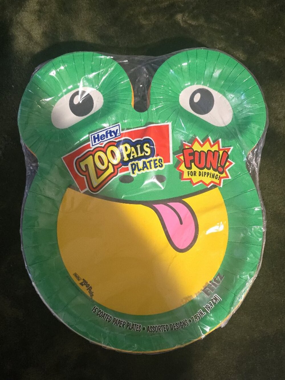 Hefty ZooPals Frog Paper Plates, 15 Count, Sealed (Fritz)